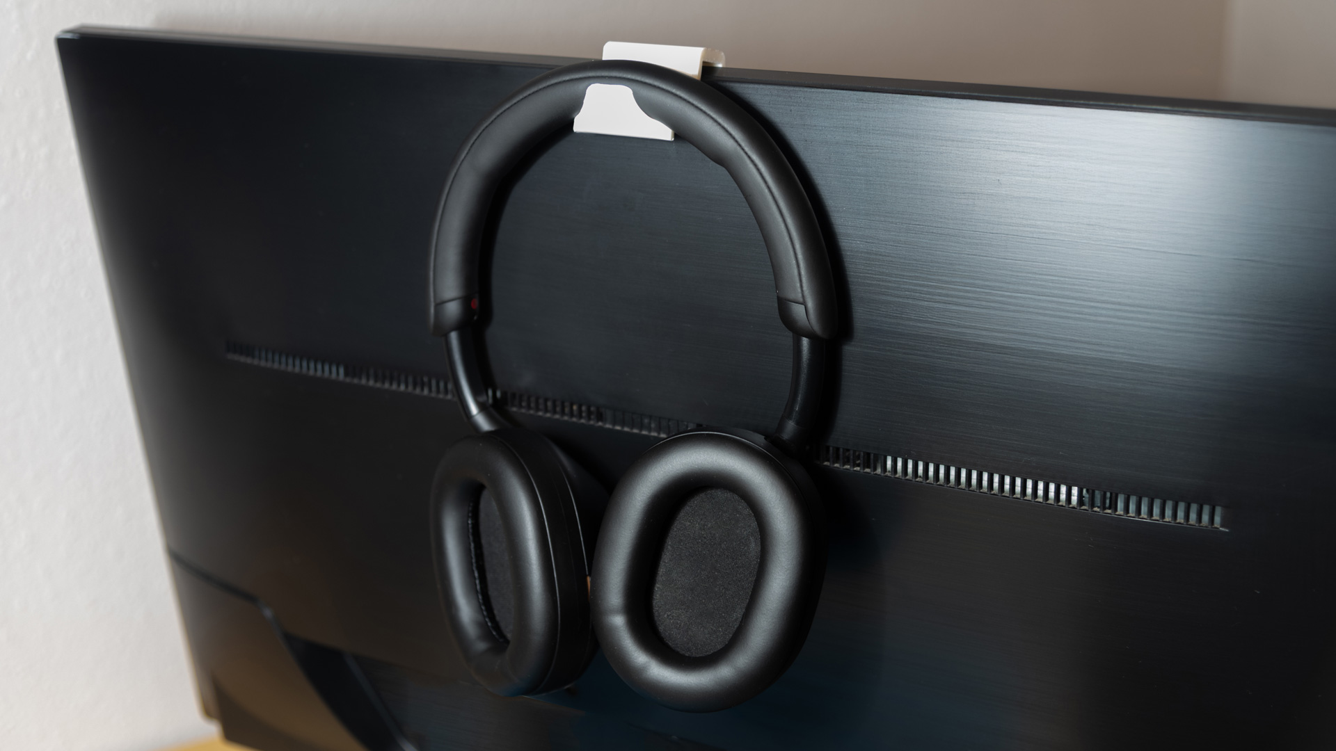 Headphones Monitor Holder
